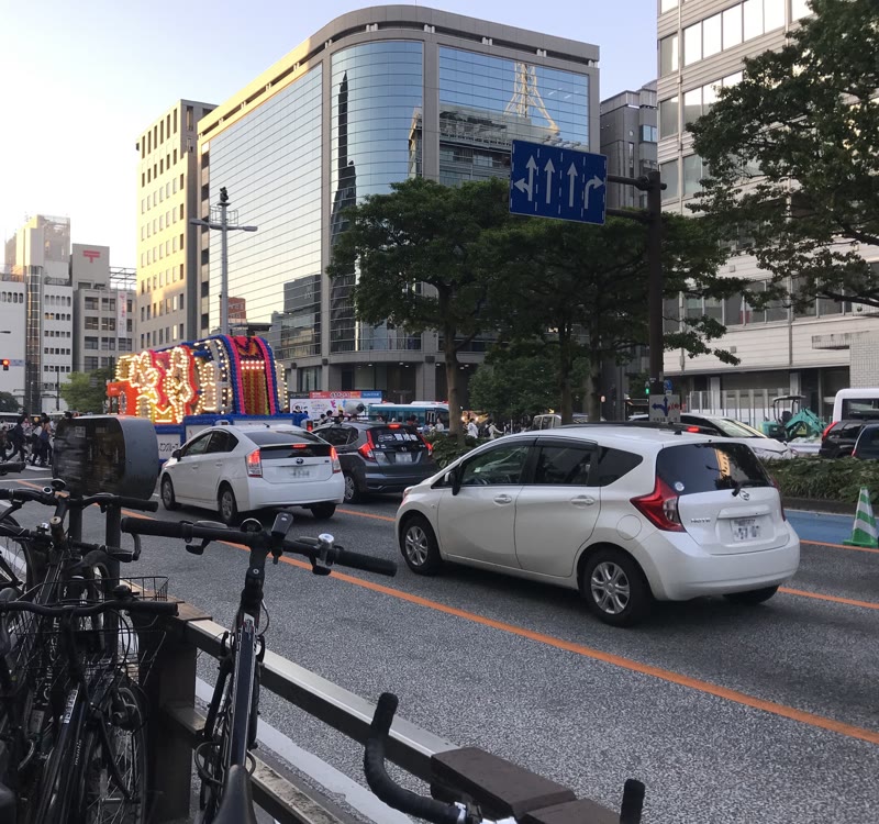 中央区大名・福岡大名ガーデンシティ内（天神隣接） — 写真は周辺の風景です（ホテルの写真ではありません）